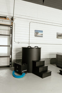 Ice bath tub, chiller and steps set up in the Moonlight showroom
